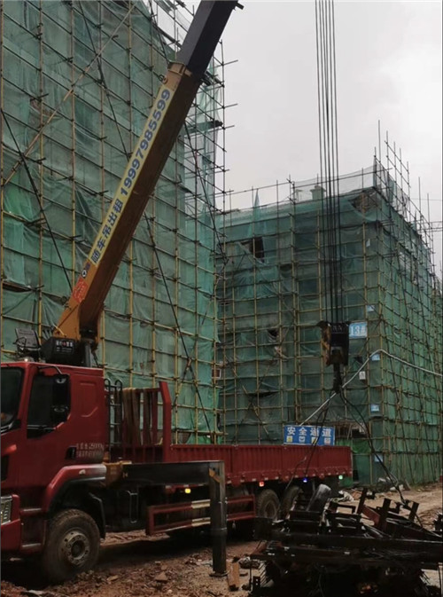 句容市“慢工细活”—— 吊车的 “微动控制” 技术