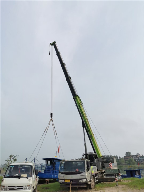 句容市桥梁建设吊装案例